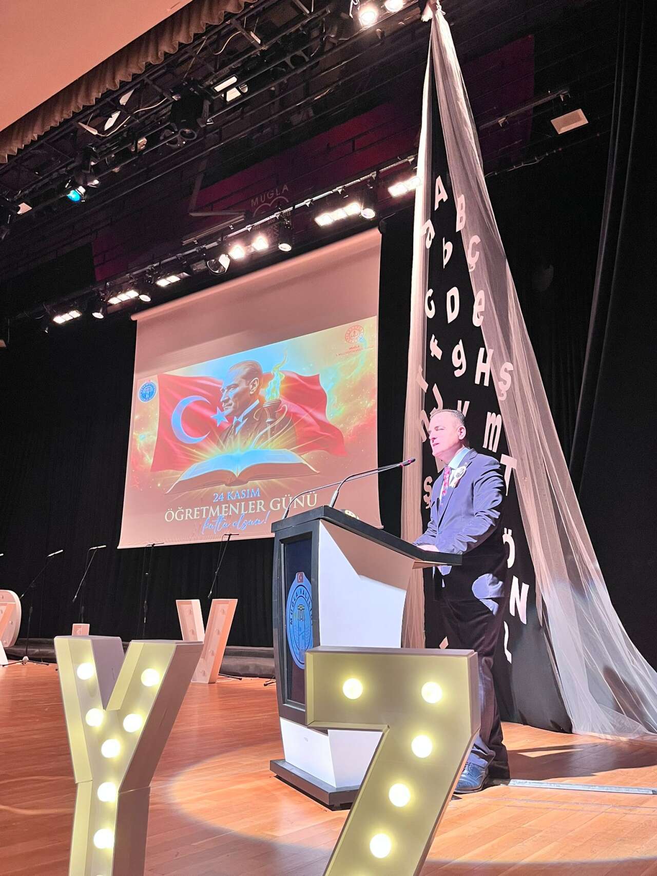 Muğla’da 24 Kasım Öğretmenler Günü Coşkuyla Kutlandı 14